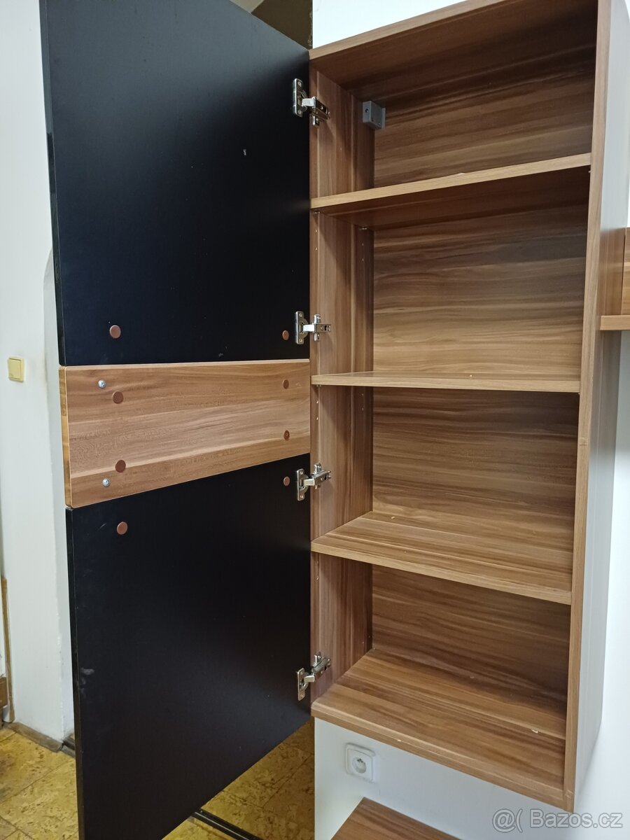 Prodám obývací stěnu. - 3