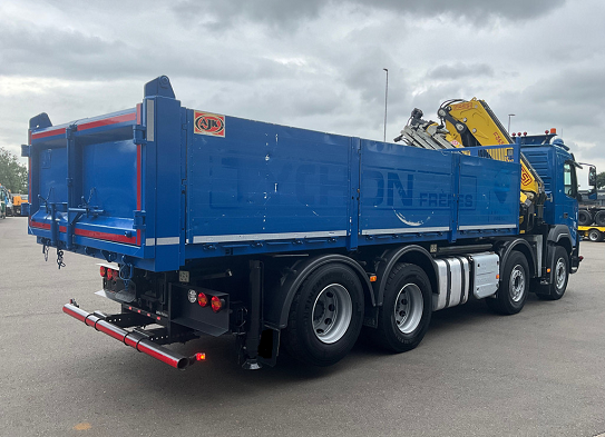 Volvo FMX 540 8x4 - sklápěč s hydraulickou rukou - 3