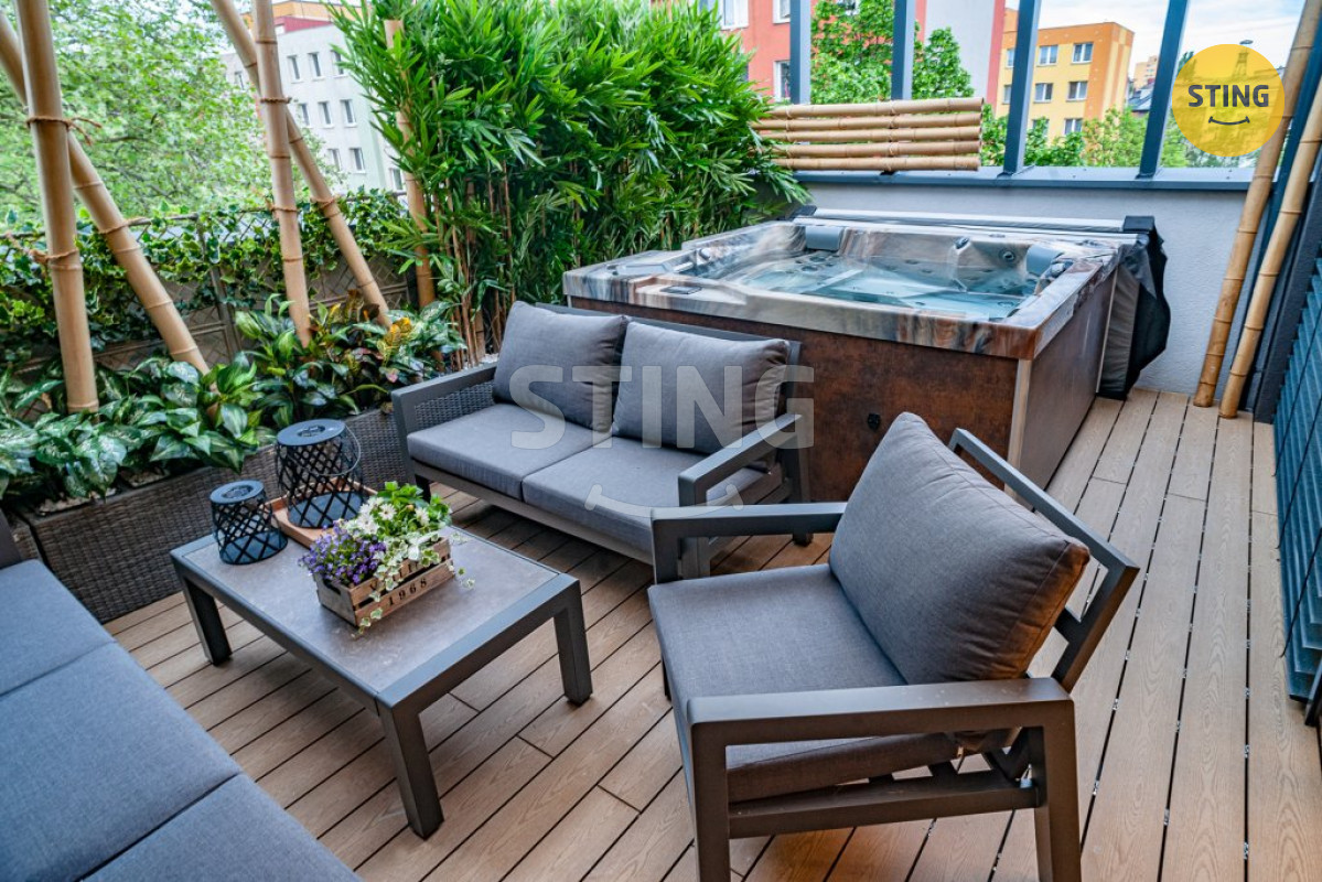 Prodej luxusního cihlového loftového bytu s terasou , 133107 - 3