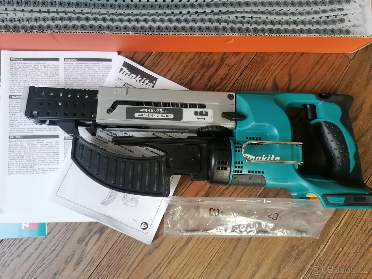 Zásobníkový šroubovák Makita DFR 750 - 3