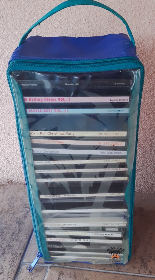 Přenosný box na CD - 3