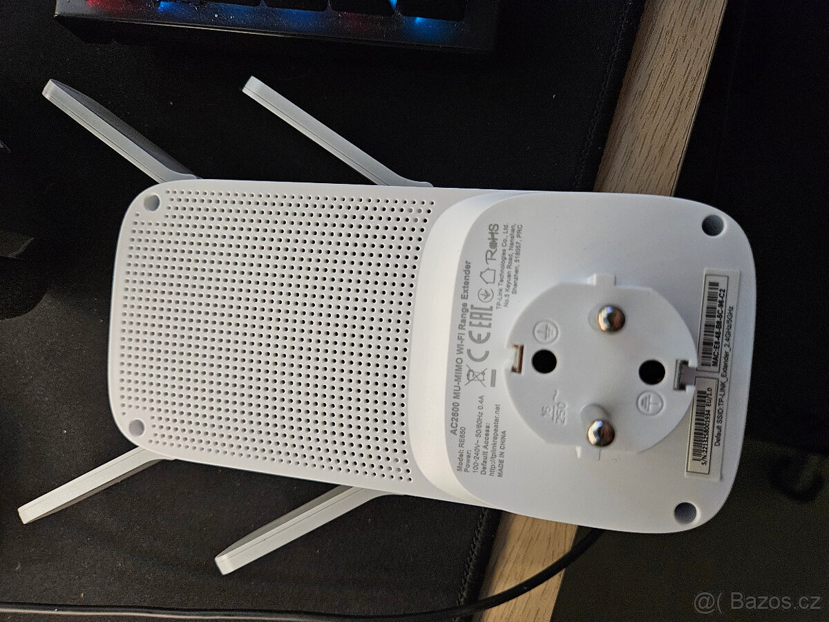 Prodám TP-Link RE-650 repeater - 3