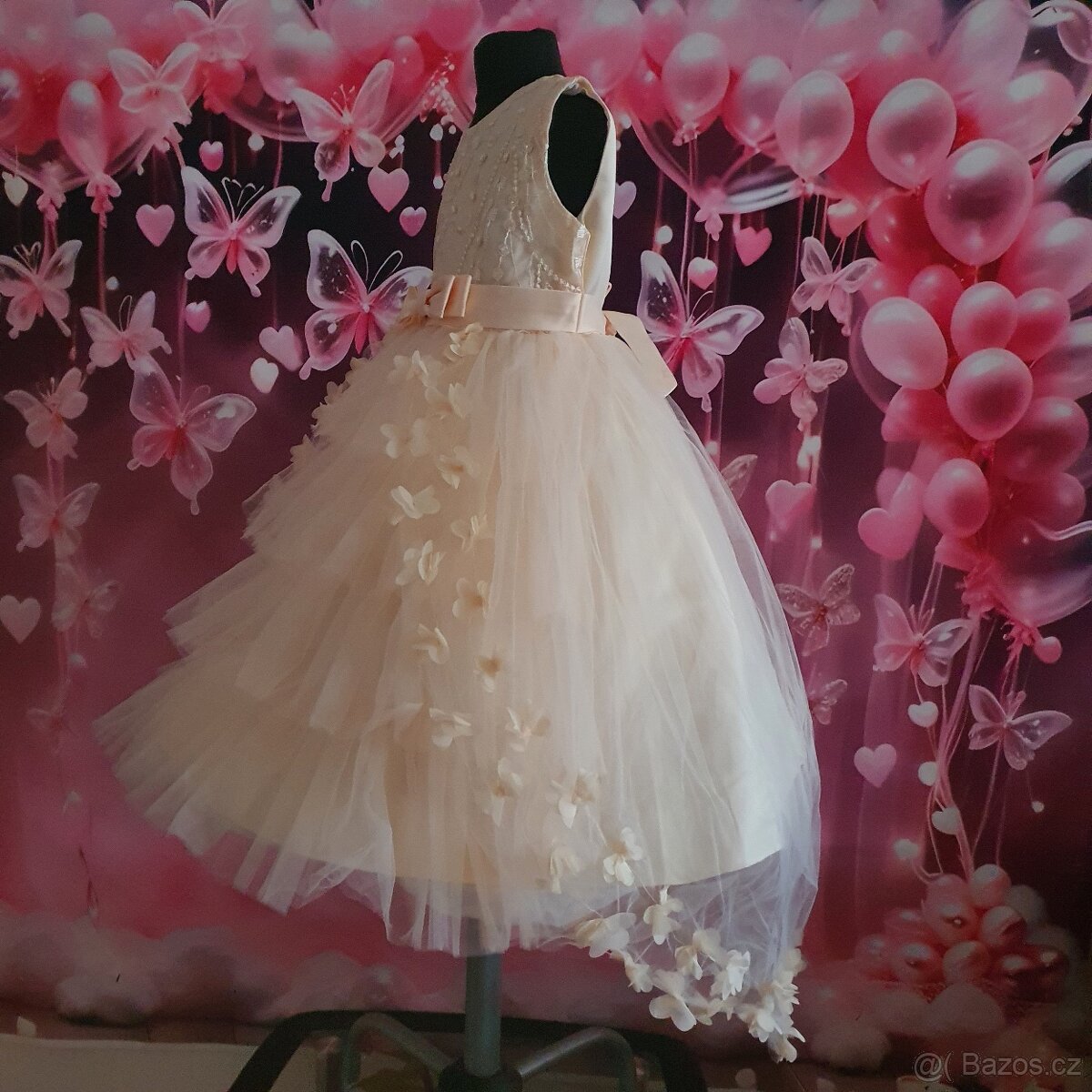 Dětské slavnostní asymetrické šaty - 3