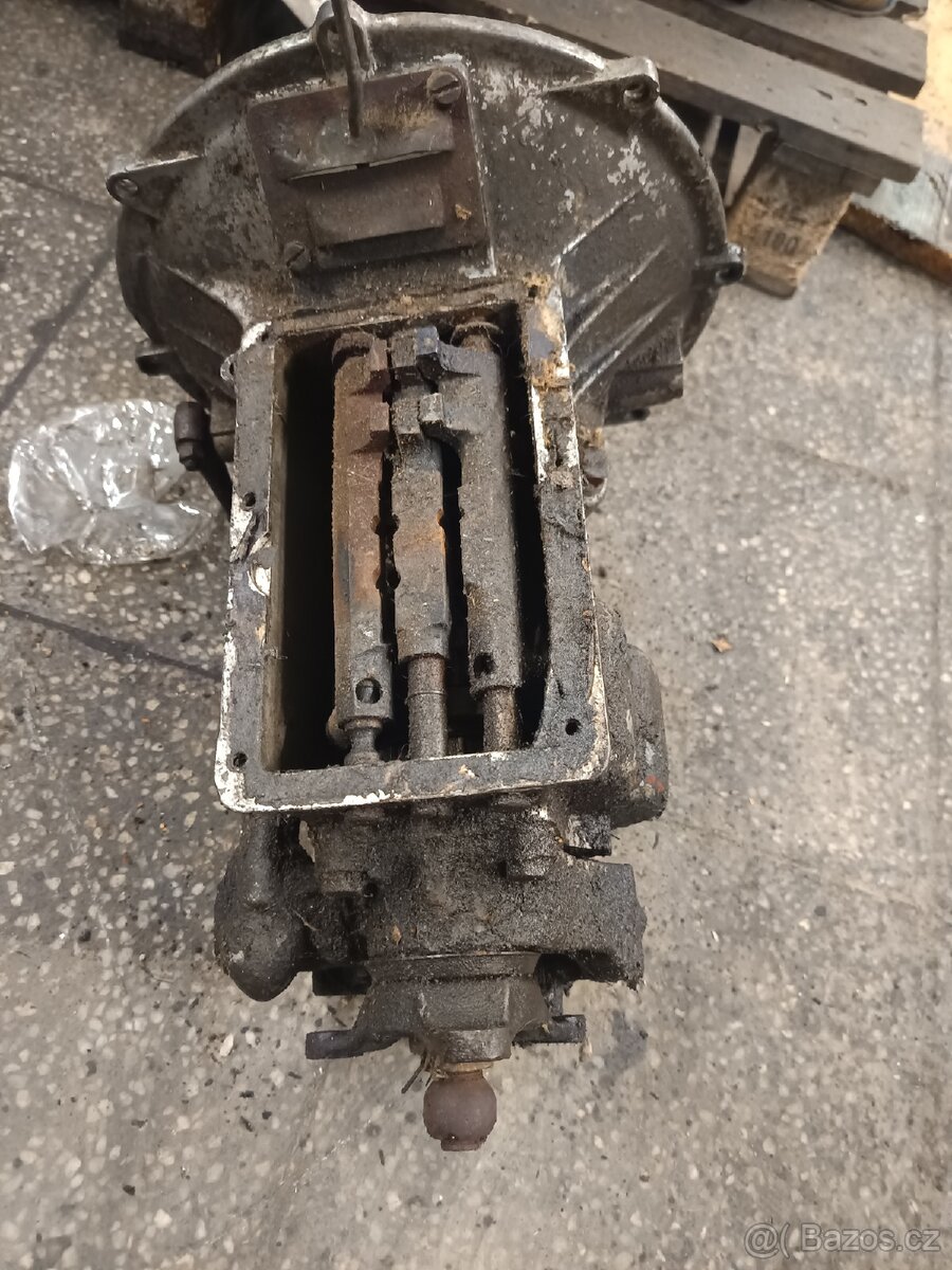 Prodám převodovku Stará Škoda Octavia - 3