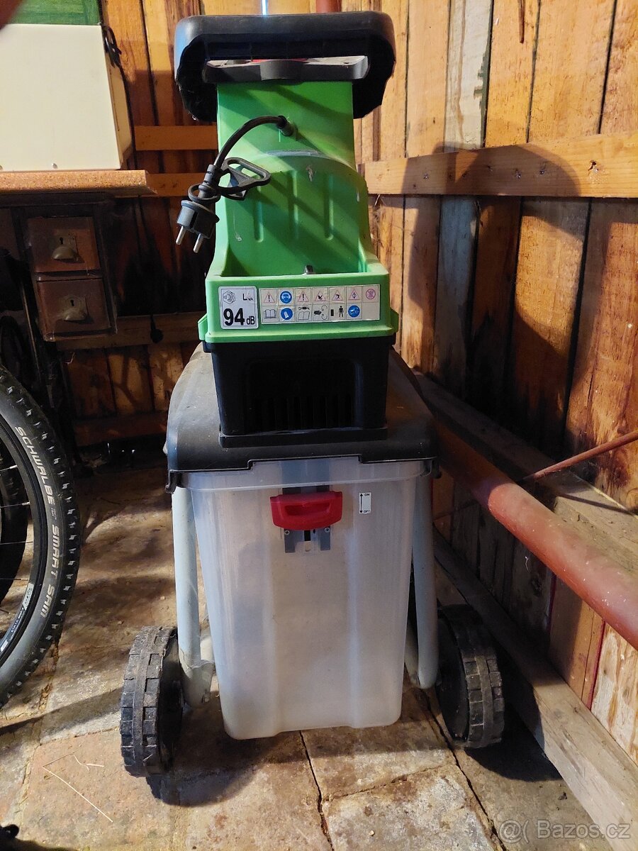 Drtič větví Florabest FLH 2500 A1 - 3