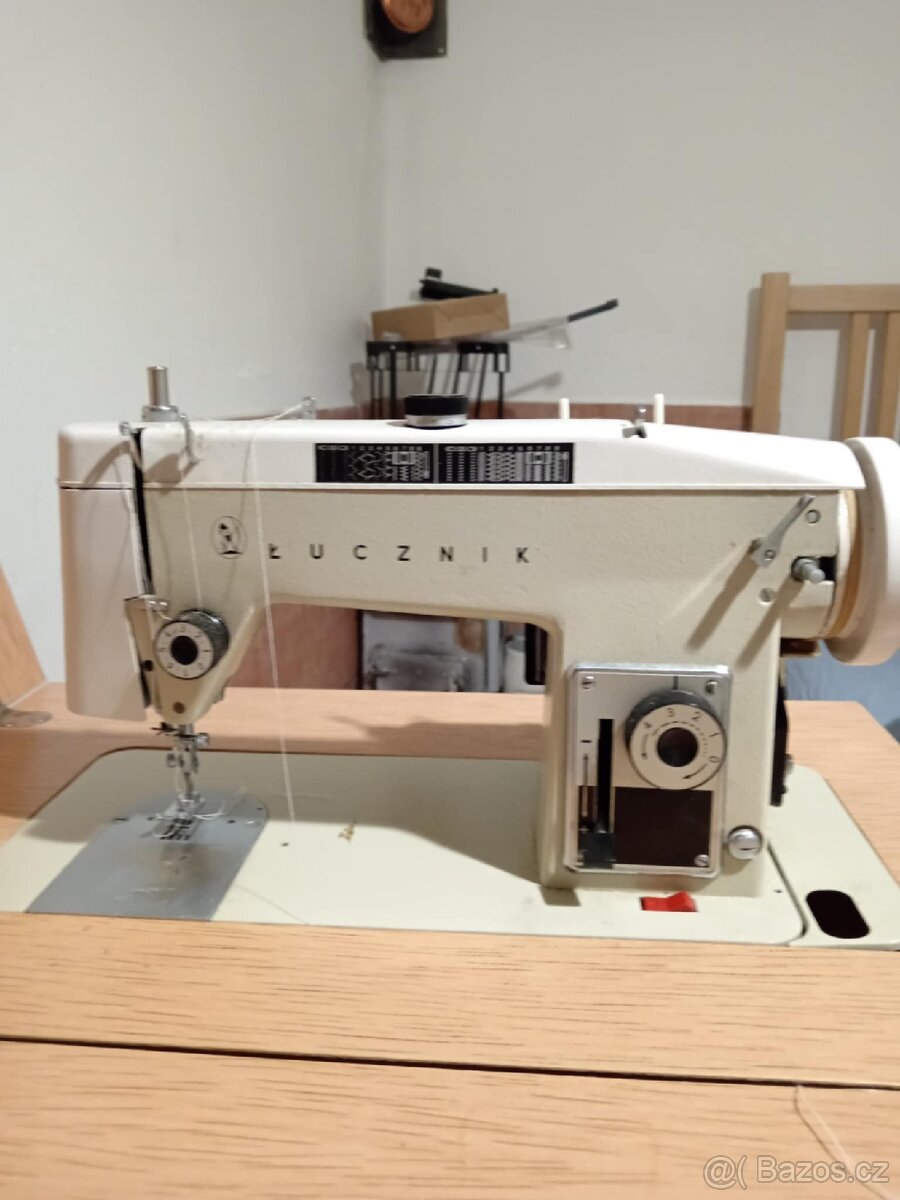 Šicí stroj Lucznik - 3