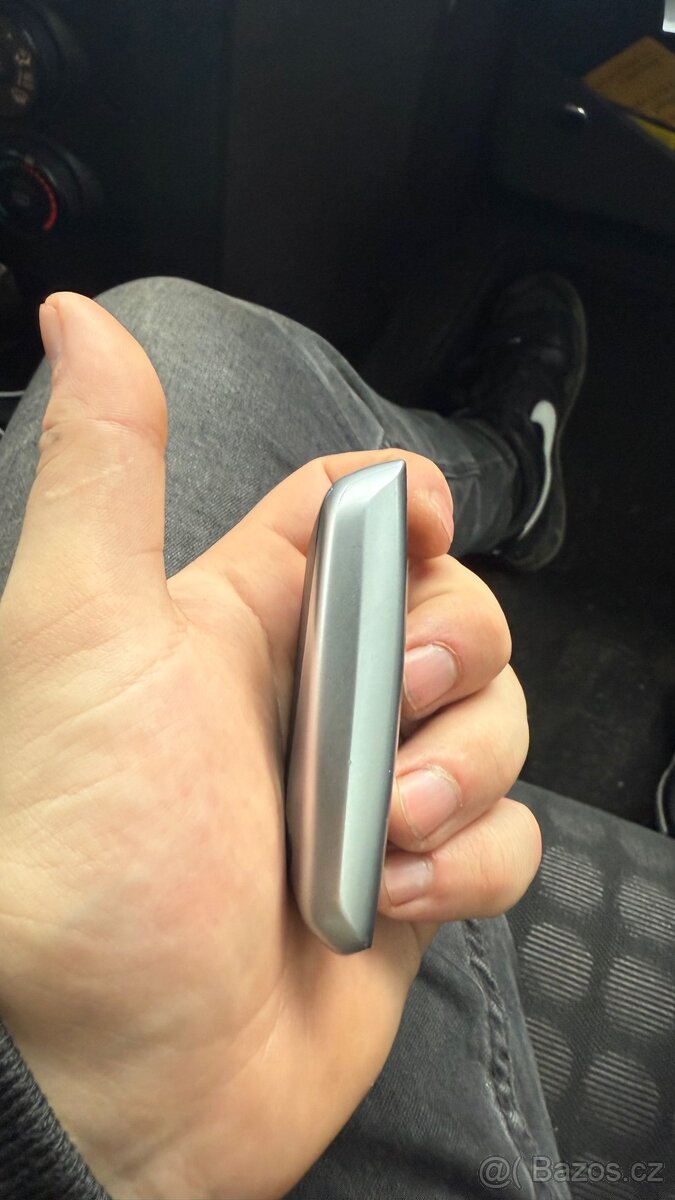 Prodám originální klíč BMW 2022+ - 3