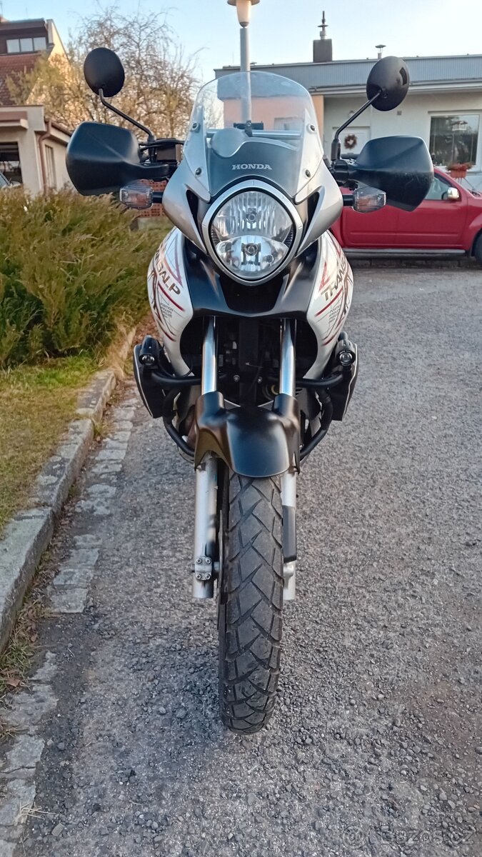 Honda Transalp XL 700VA - 3