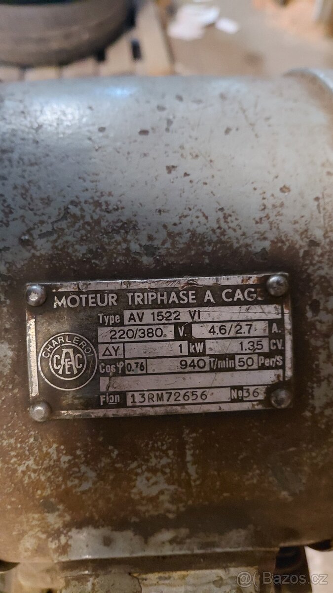 ROZPRODEJ STROJŮ - 3