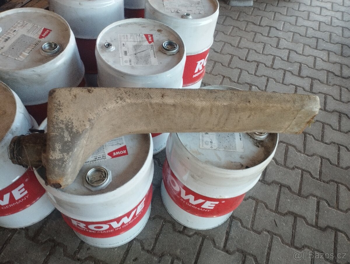 Kryty sedačky Tatra 603 - 3