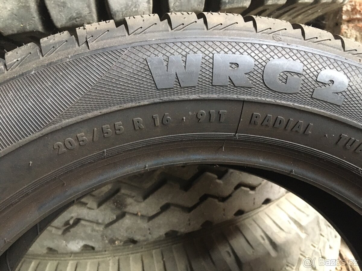 205/55R16 Pneuman WRG 2 - 3