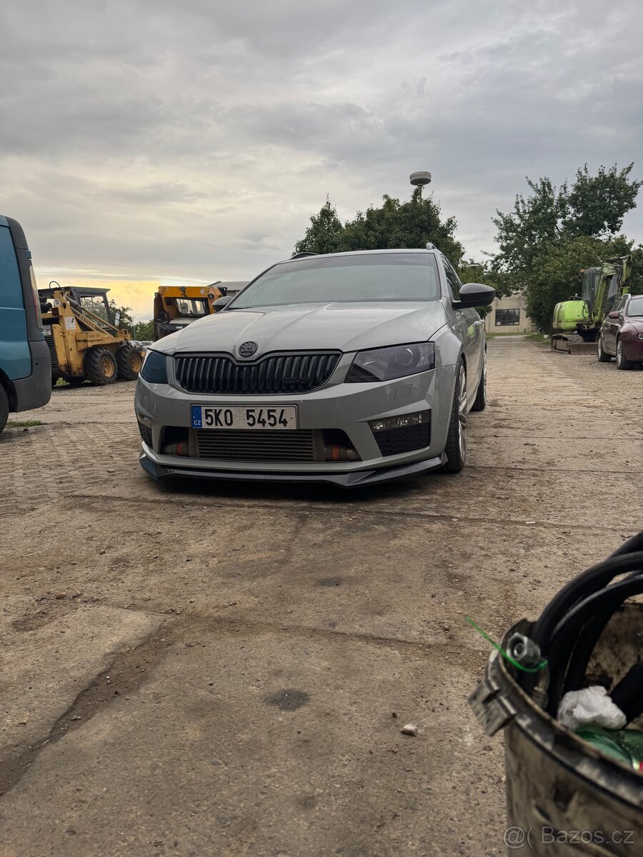 Škoda octavia 3 RS - 3