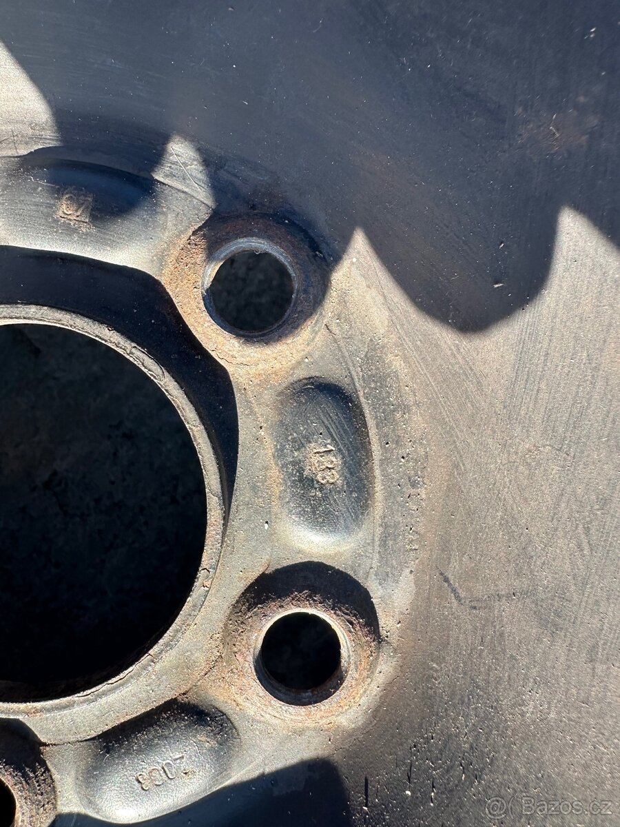 Prodám plechové disky Ford R15 - 3