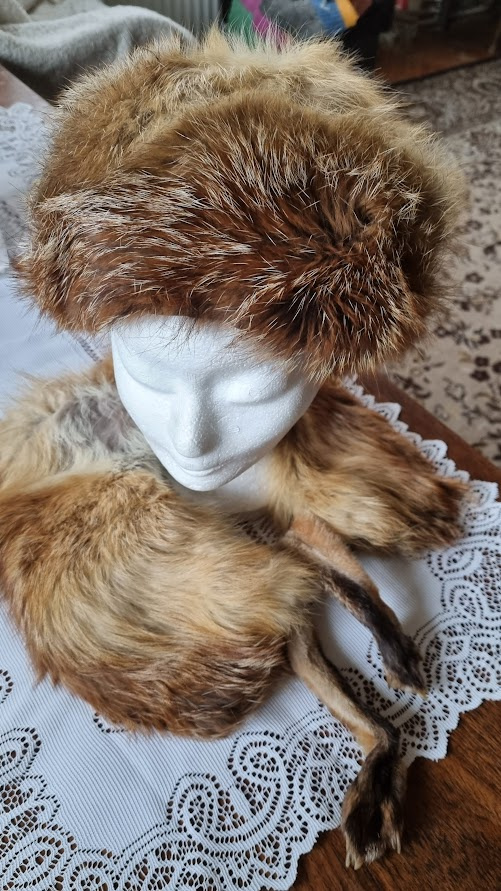 Pravé kožešinové čepice a límce - 3