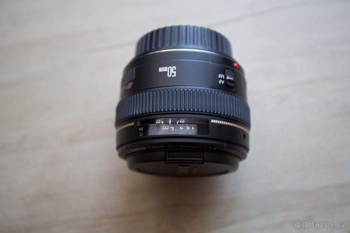 Canon EF 50mm 1:1.4 - 3