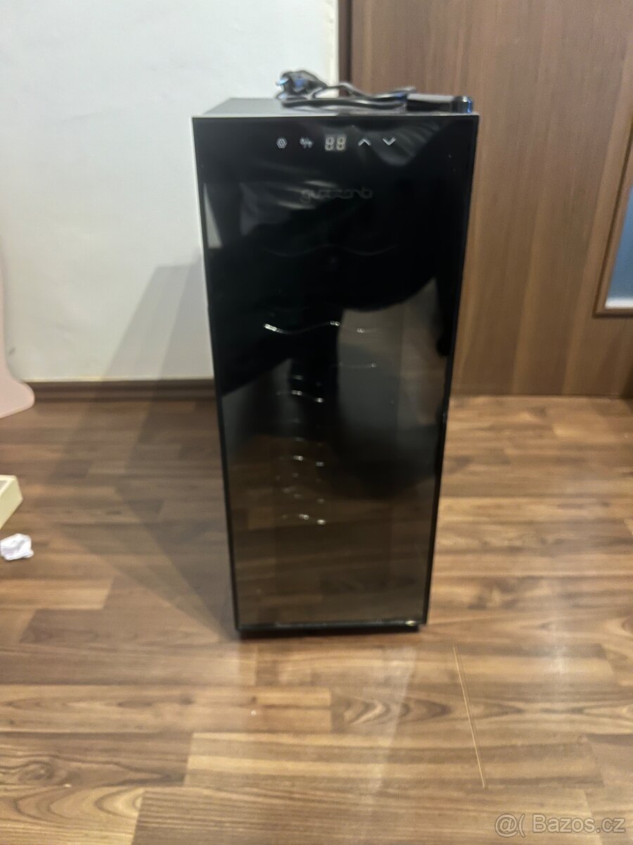 Vinotéka ( lednička) Guzzanti - 3