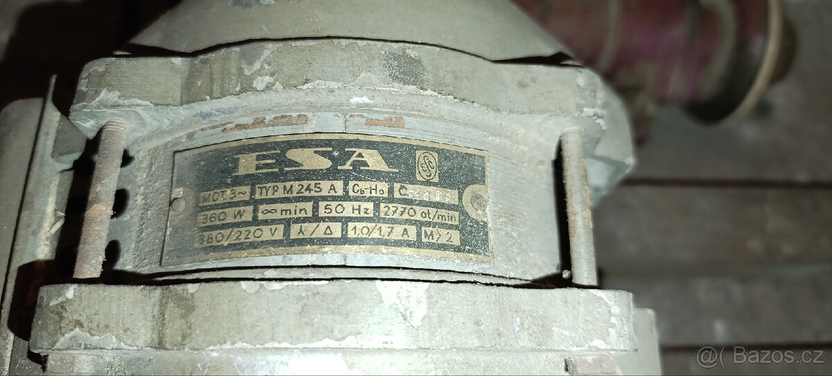 Motor a hřídel - 3