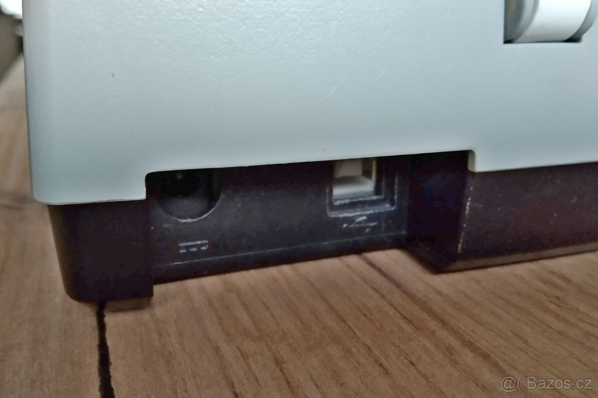 Skener HP ScanJet D2410 - 3