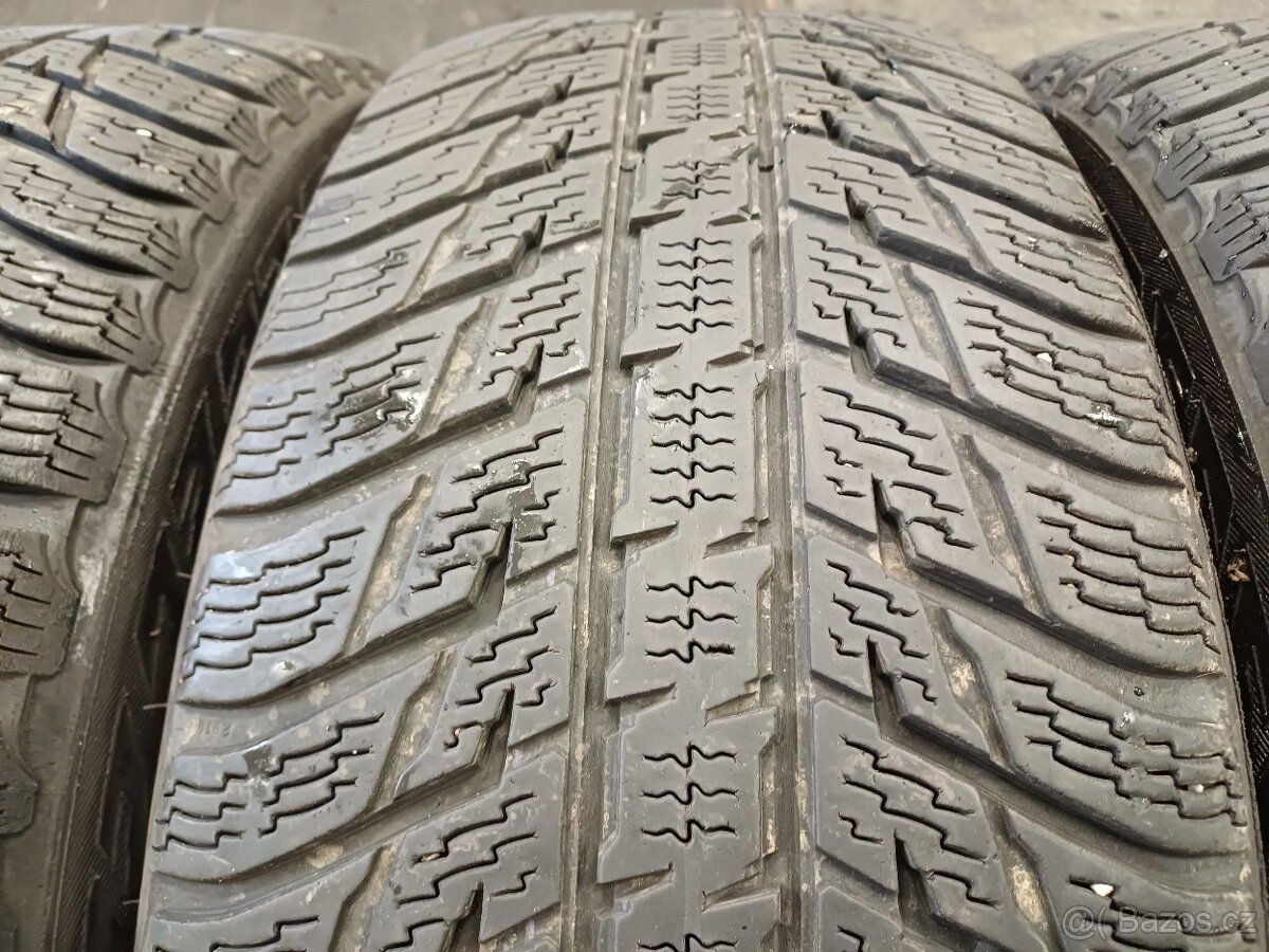 Zimní pneu Nokian 225/60/17 103H Extra Load - 3