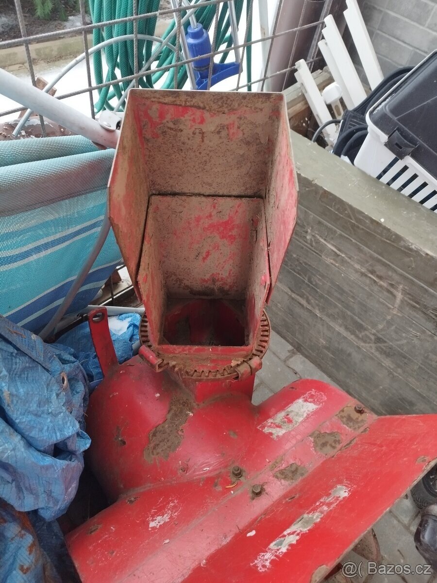 Prodám snežnou frézu k MF-70 - 3