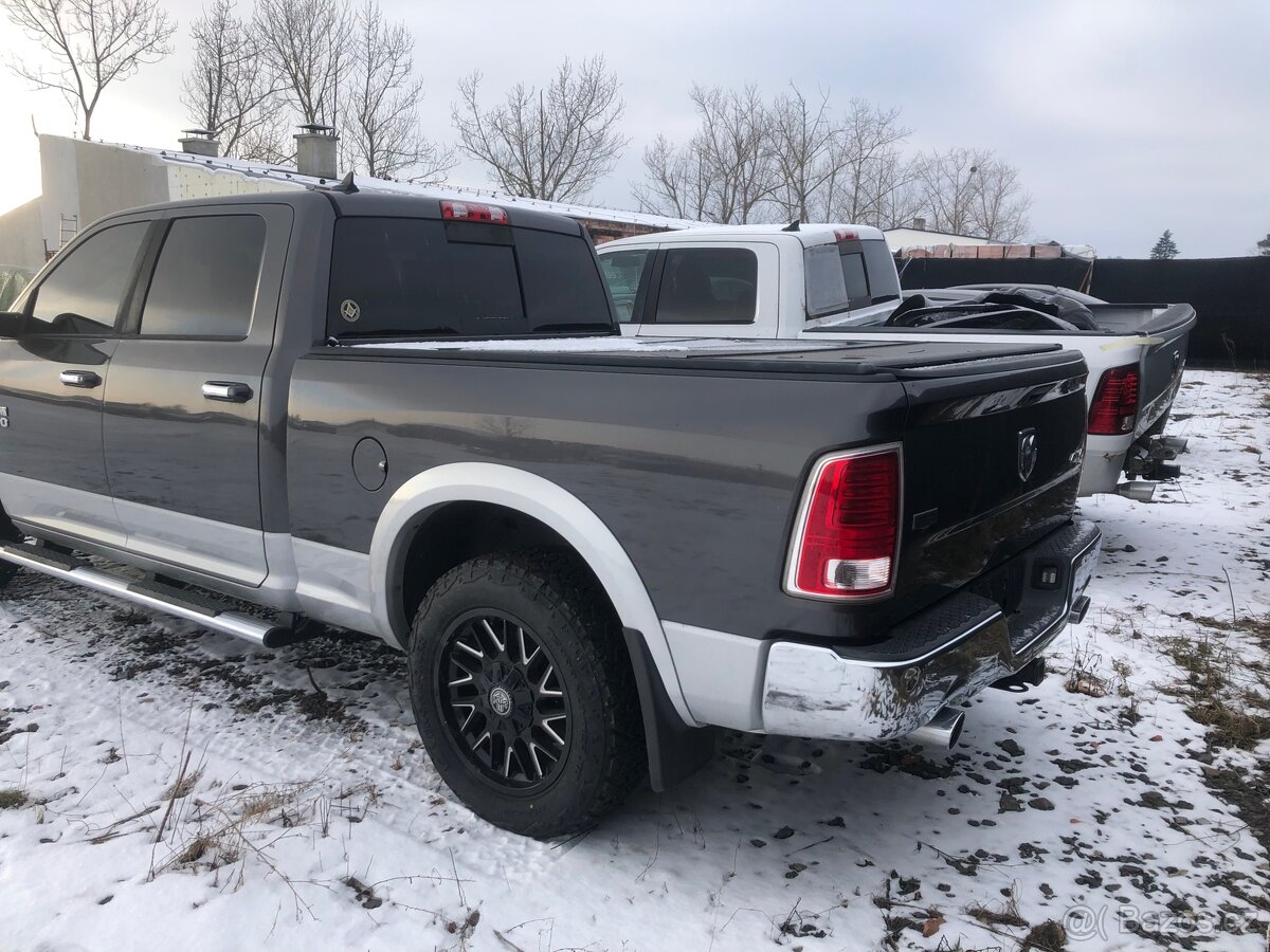 Dodge Ram 1500, 5.7 Hemi, Laramie - Dily - 3