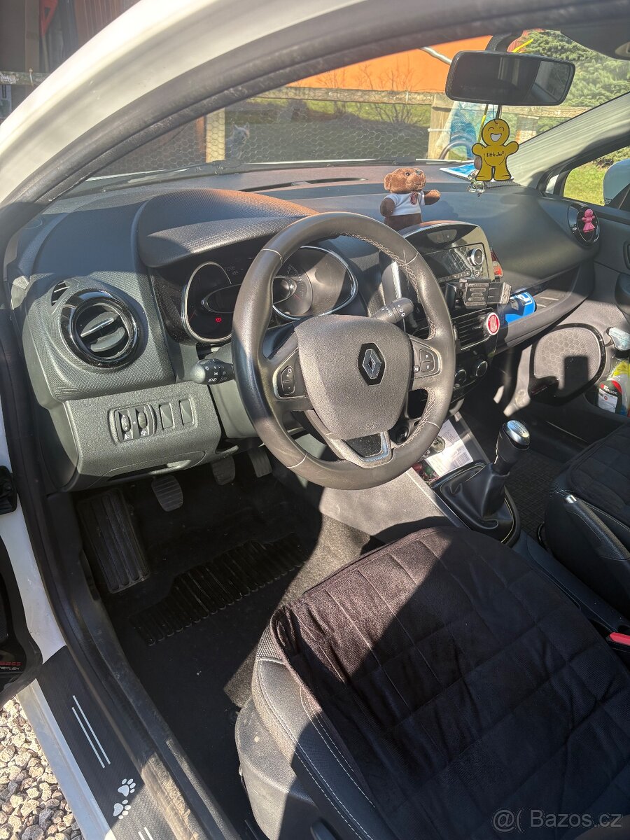 Renault Clio - 3