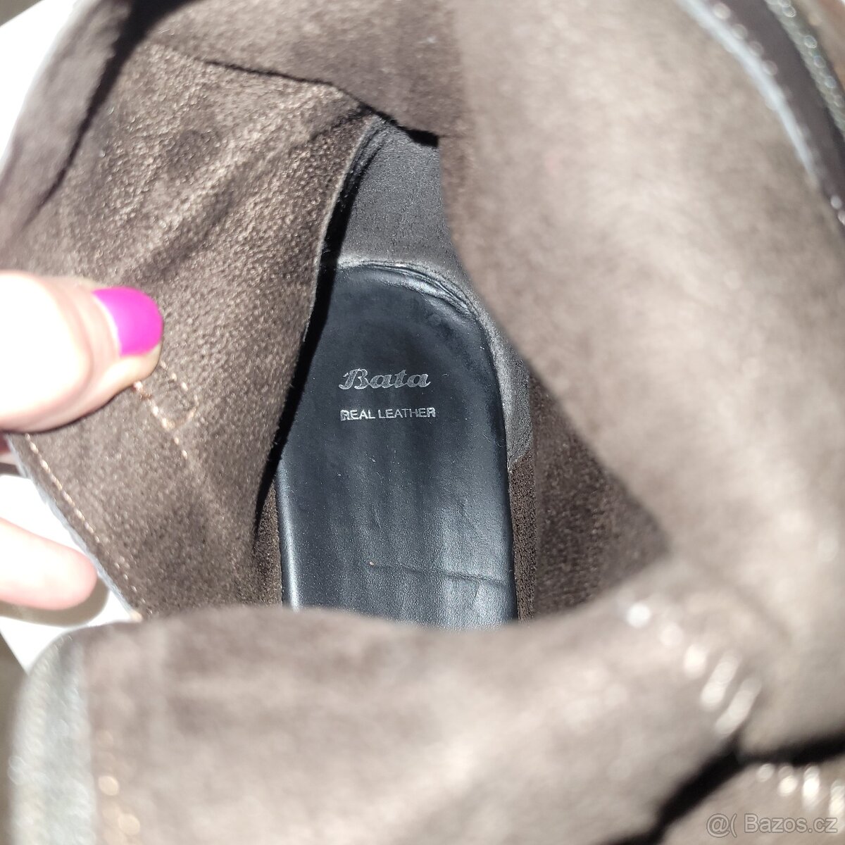 Kožené kozačky Baťa v perfektnim stavu - 3