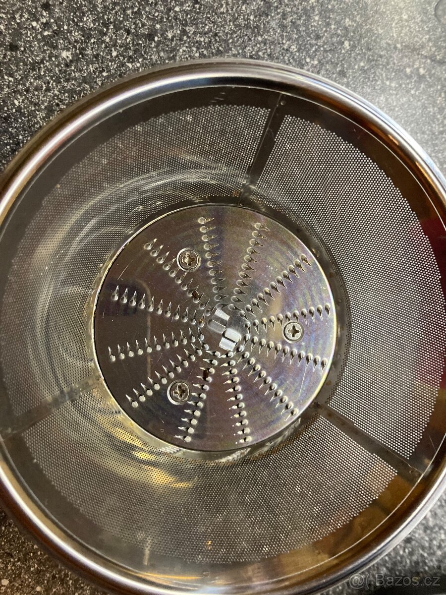 Odšťavňovač SENCOR SJE 741SS - 3