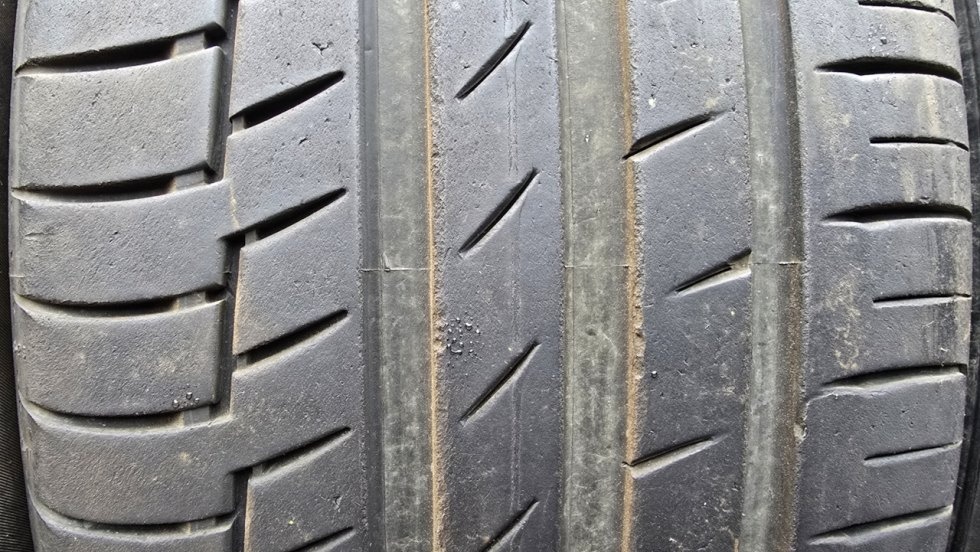 Letní pneu 225/45/18 Continental - 3