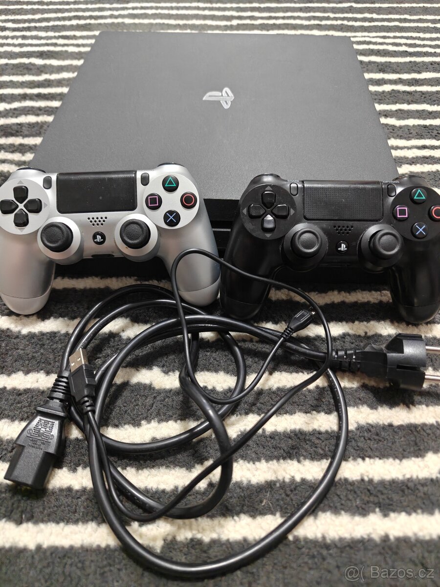 PlayStation 4 Pro 1T - 3