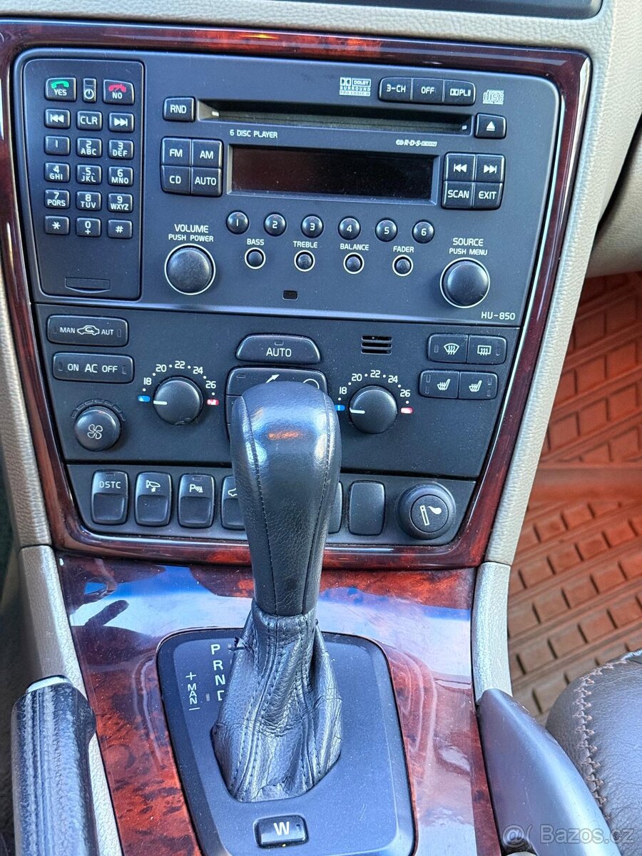 Volvo Xc70 - 3