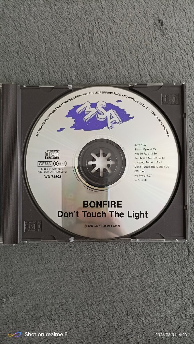 Bonfire - Don't touch the light (1986) CD - 3
