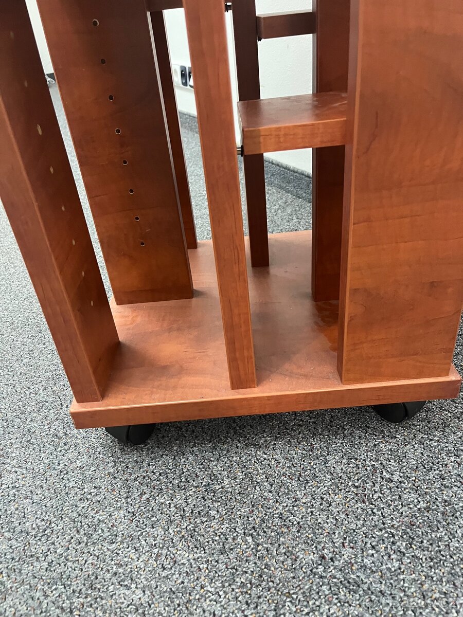 Skříňka (původně na cd) 37x37x100 - 3