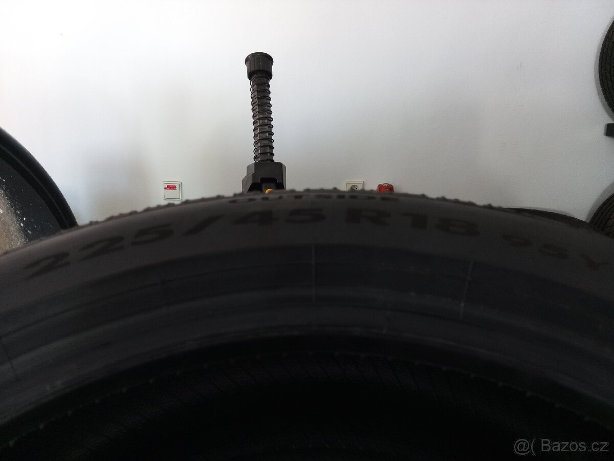 225/45 R18 XL Nové Pirelli Letní DOT 25 - 3