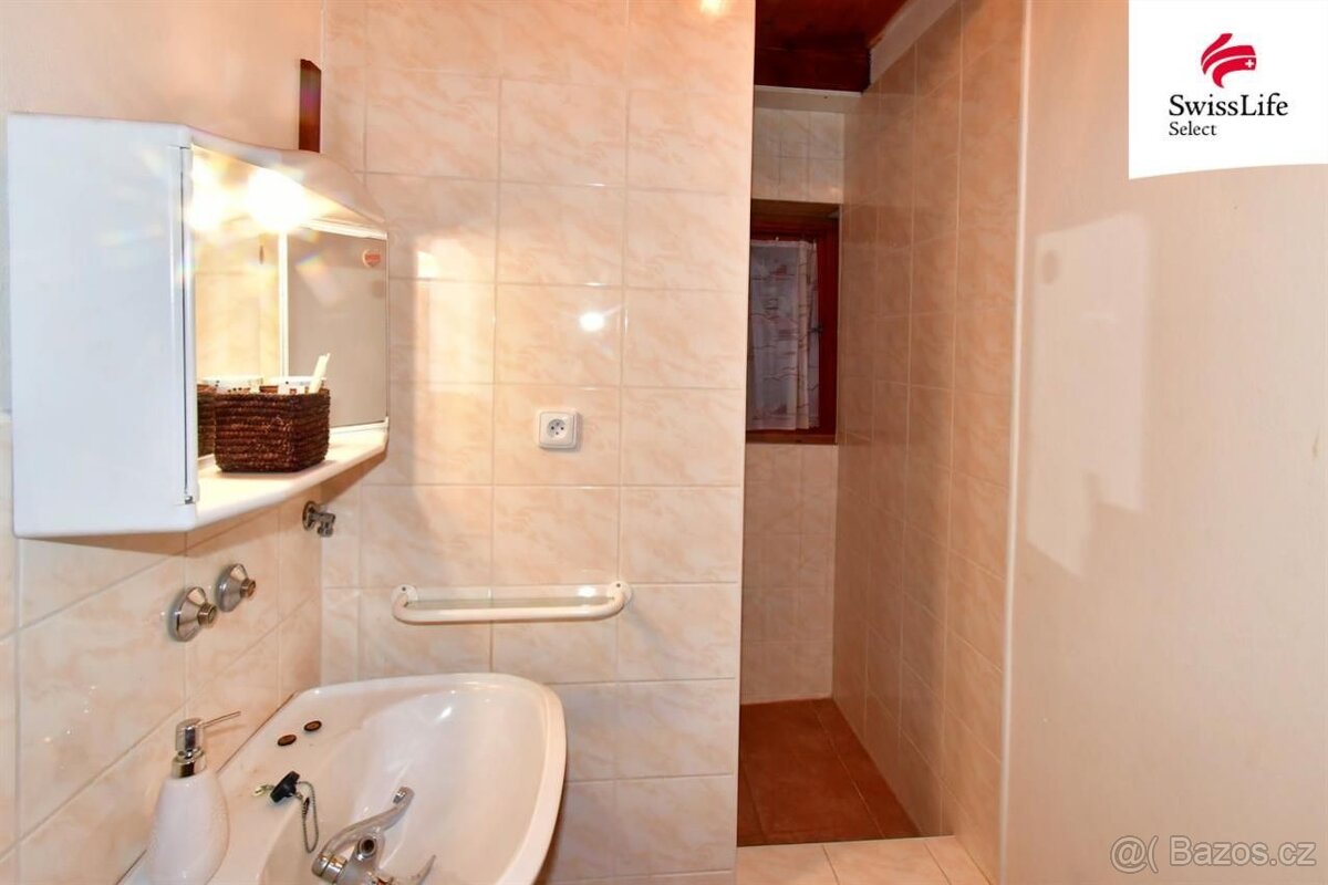 Prodej chaty 60 m2 Vlastějovice - 3