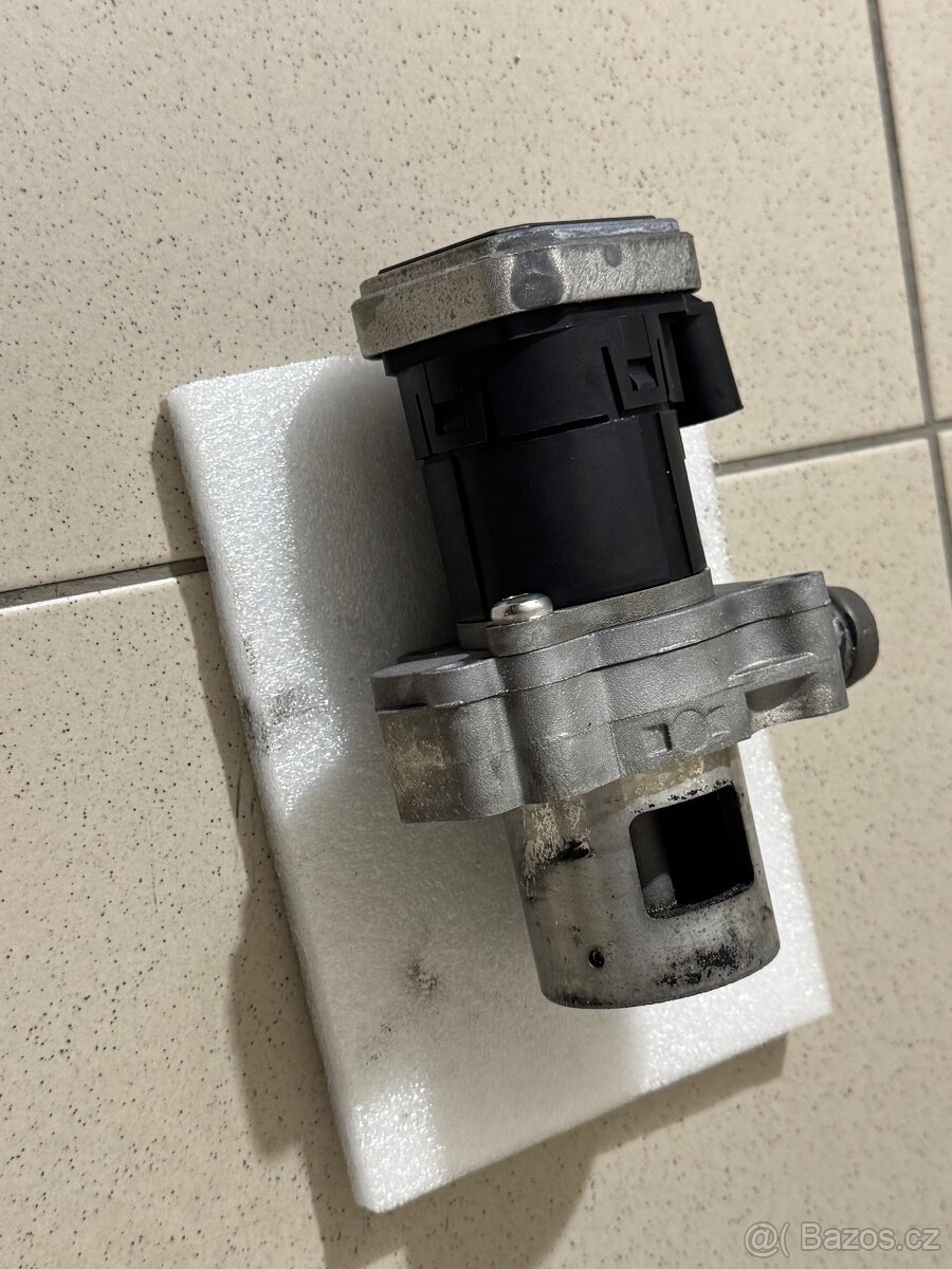 EGR ventil Pierburg - 3