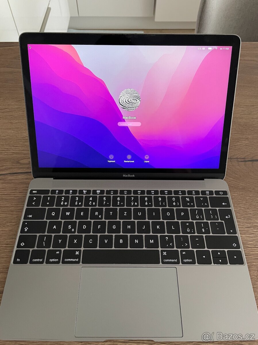 MacBook 12, Early 2016, kosmeticky top; Apple - 3