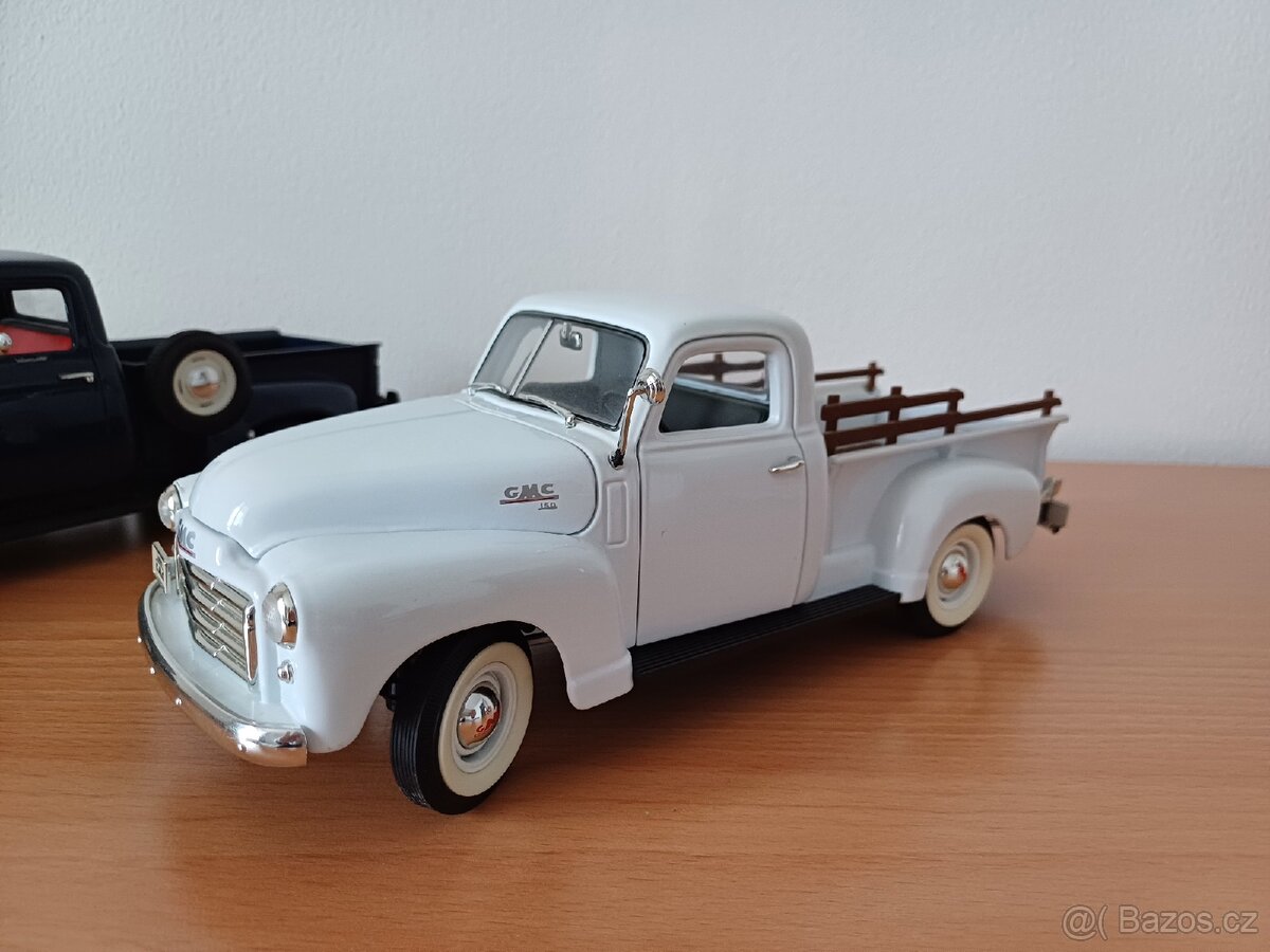 Modely 1.18 - 3