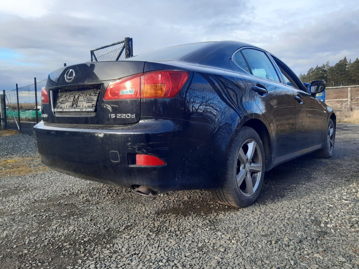 Lexus is náhradní díly - 3