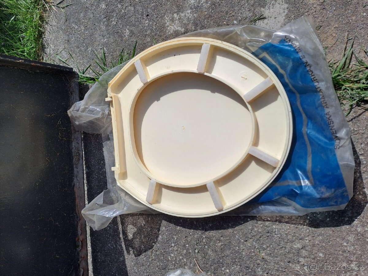 Retro záchodové prkénko - 3