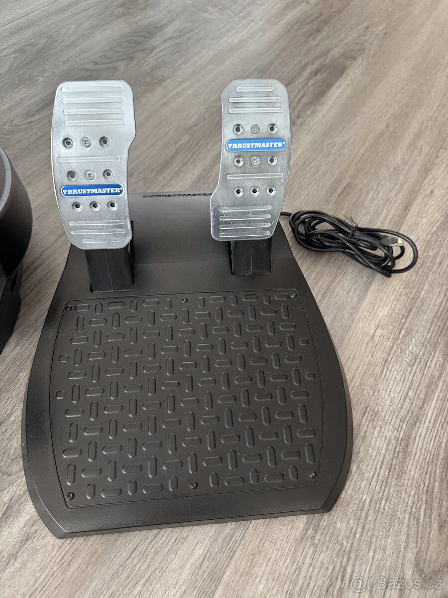 Thrustmaster T300 RS - 3