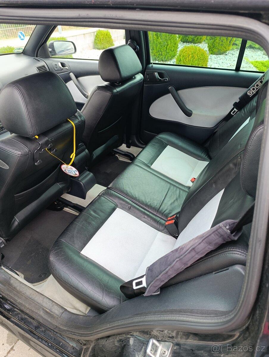 Škoda Octavia RS 1.8 t - 3