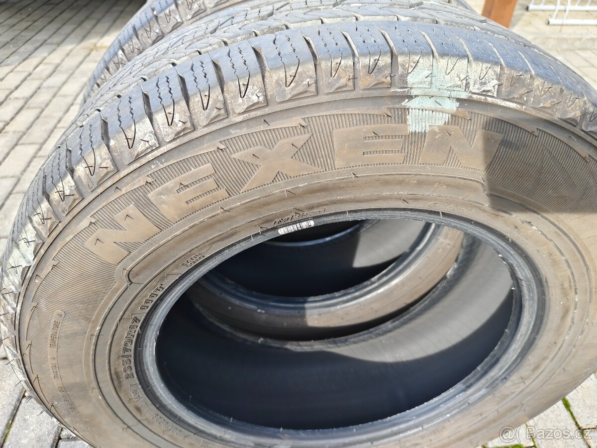 Pneumatiky offroad Nexen celoroční 235/70 r17