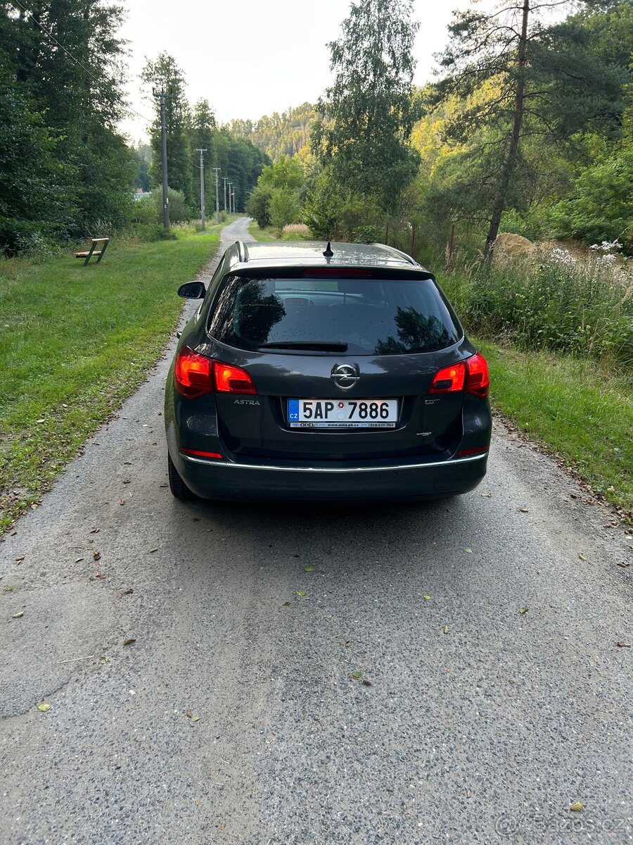Opel astra - 3