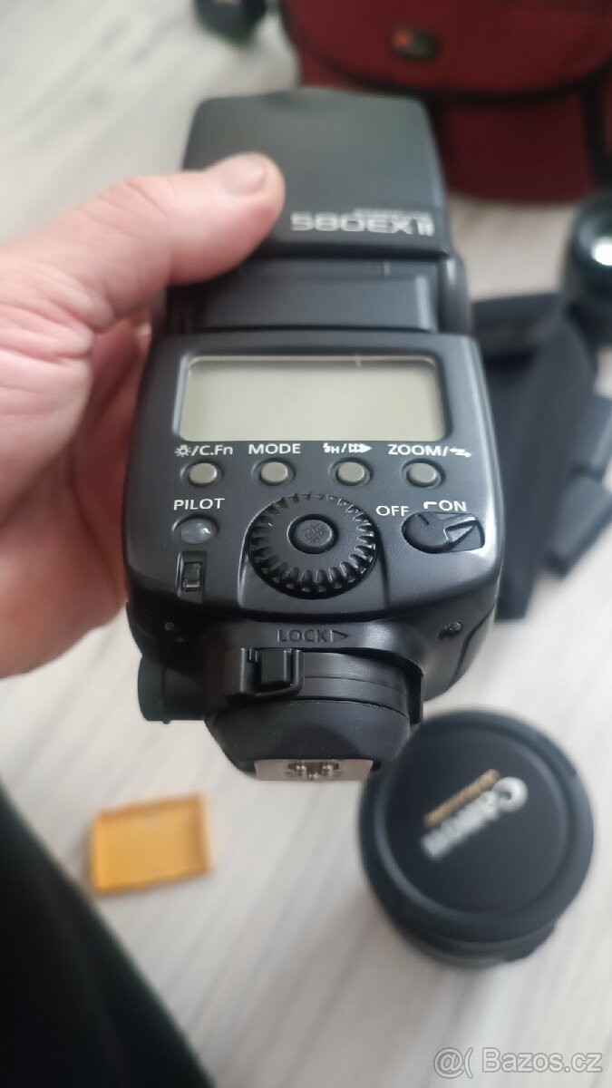 Blesk Canon 580EX 2 Speedlite - 3