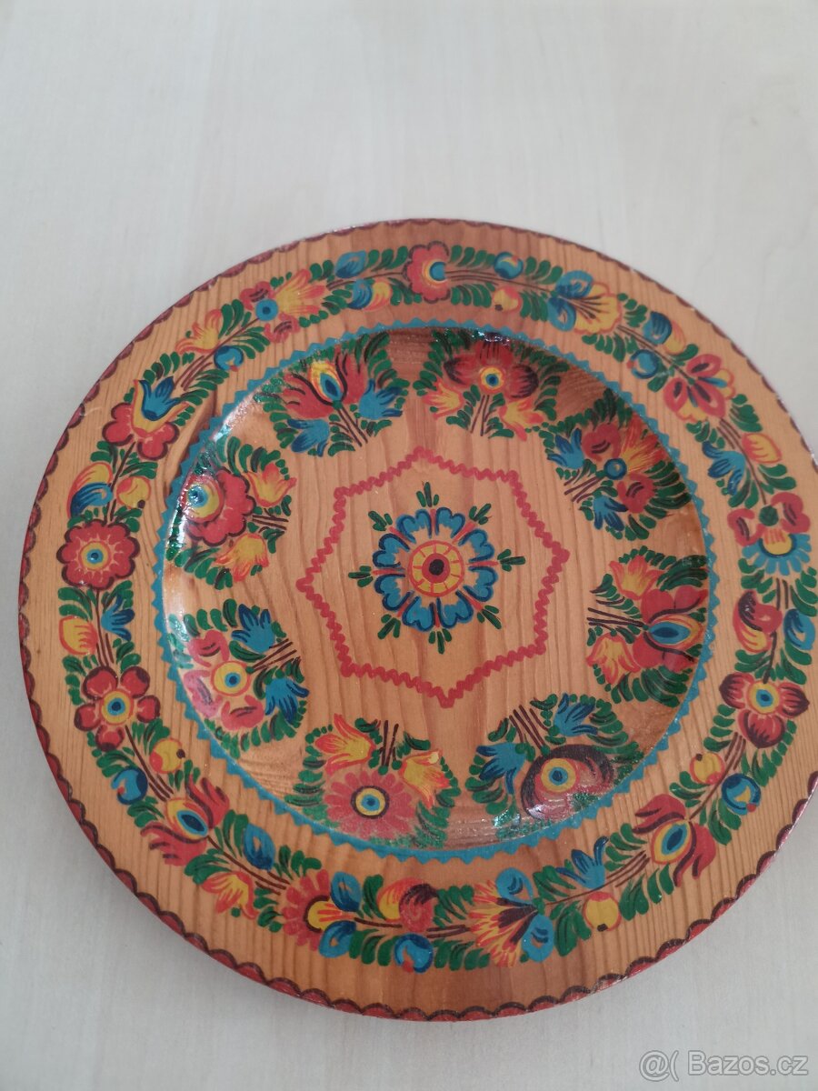 Ručně malované dřevěné talíře - 3