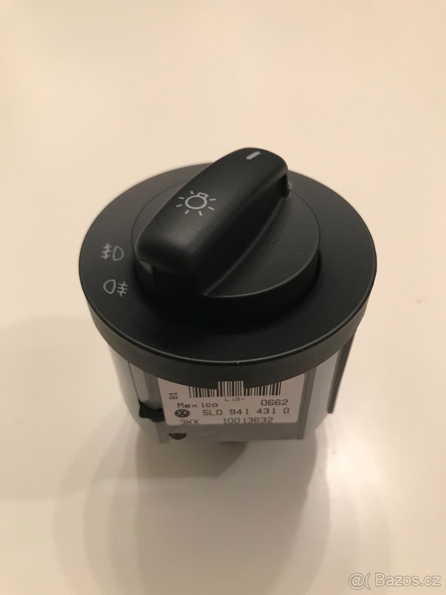 Prodam spinac ovladani svetel OCTAVIA II - 3