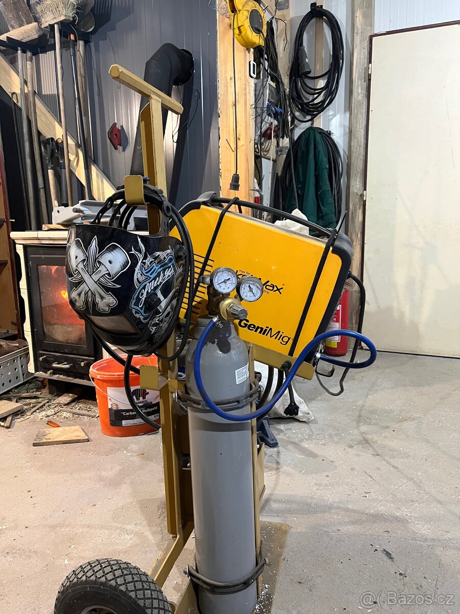 Svářečka CO2 , Kowax - 3