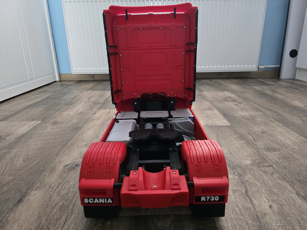 RC model 1/10 Scania 730 - 3