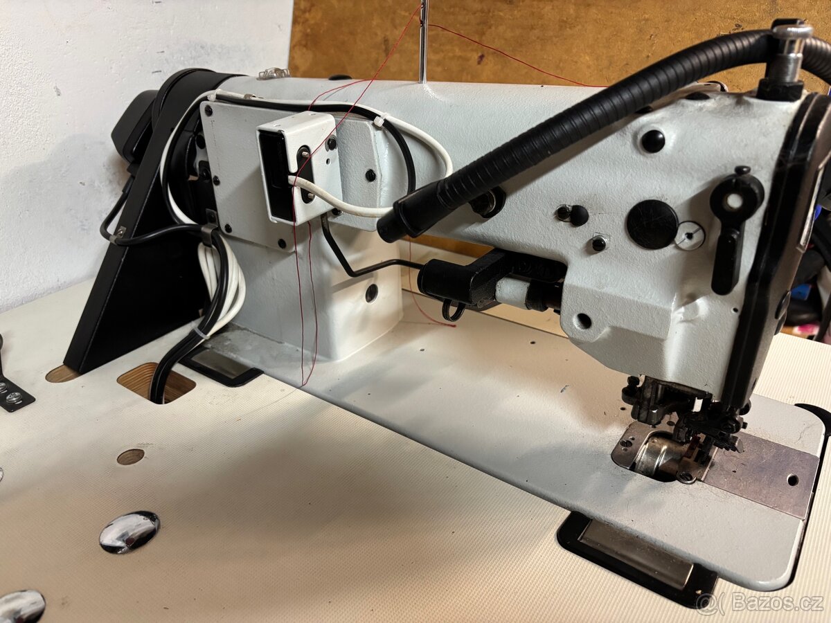 Prumyslovy sici stroj Juki s orezem - 3